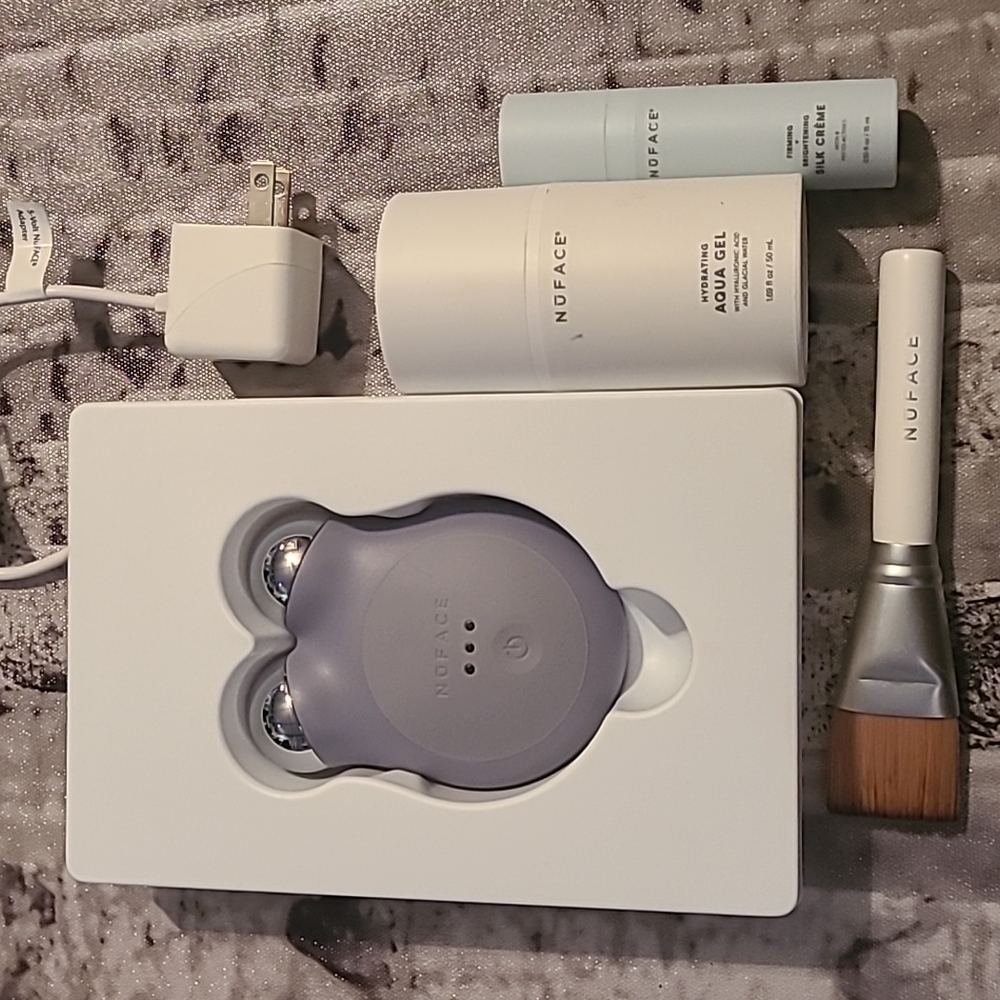 NuFace Mini+ in "Violet Dusk" (most recent model)
